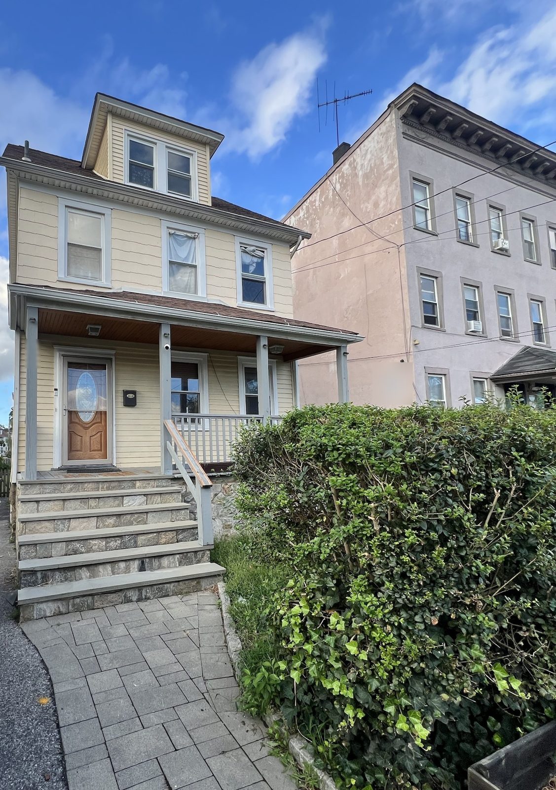 Property view 10